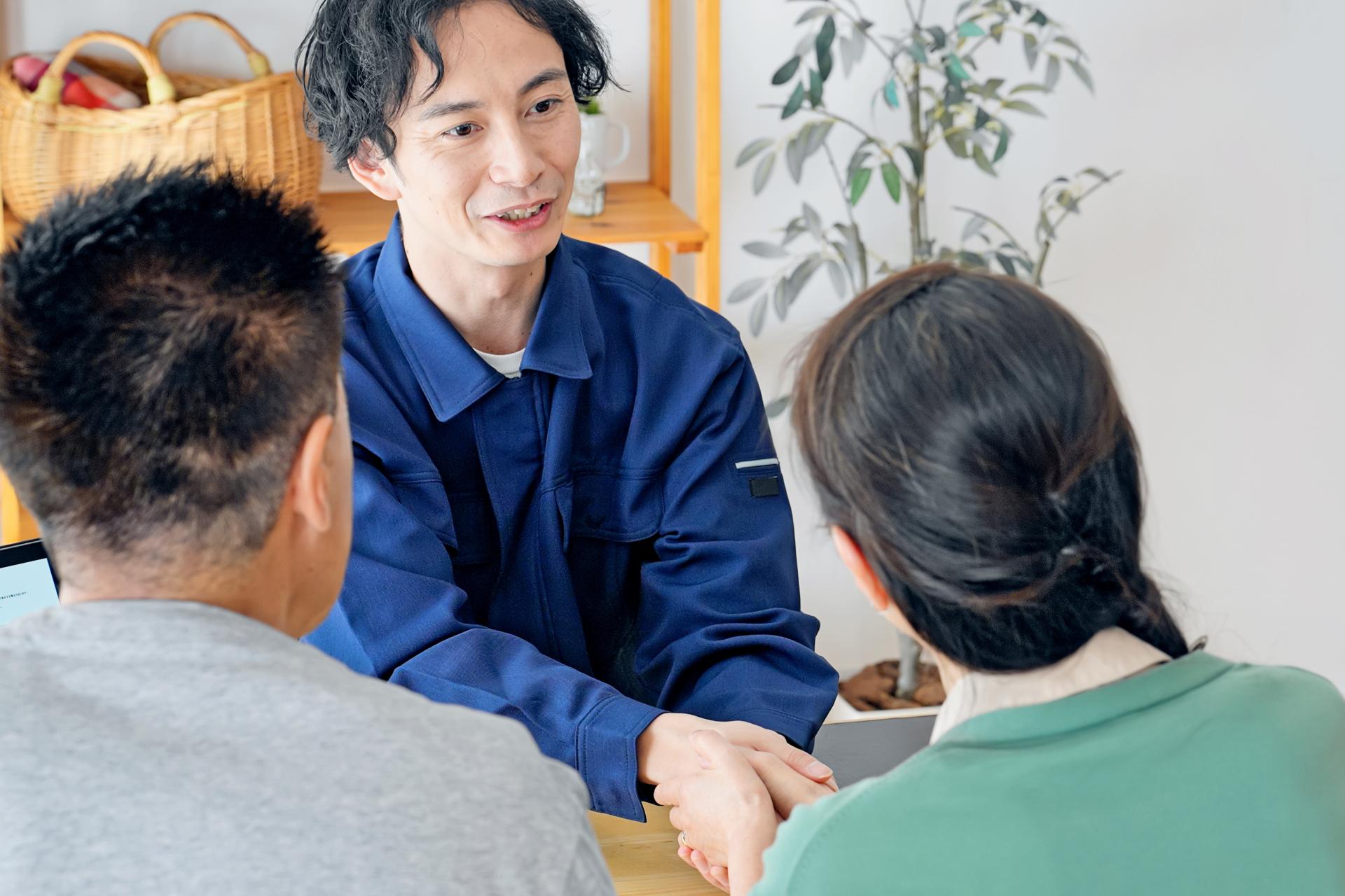 接客中のイメージ画像